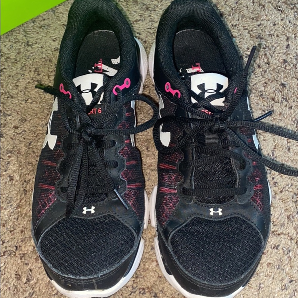 Under Armour Tennis shoes